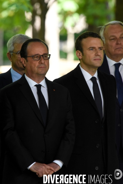 Emmanuel Macron et François Hollande assistent au XIIème journée des mémoires de la traite de l esclavage