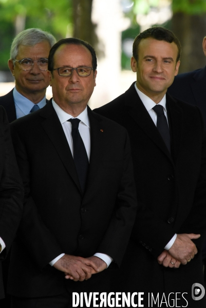Emmanuel Macron et François Hollande assistent au XIIème journée des mémoires de la traite de l esclavage