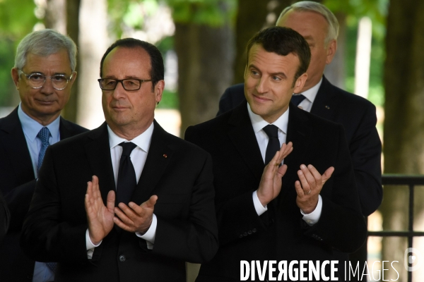 Emmanuel Macron et François Hollande assistent au XIIème journée des mémoires de la traite de l esclavage