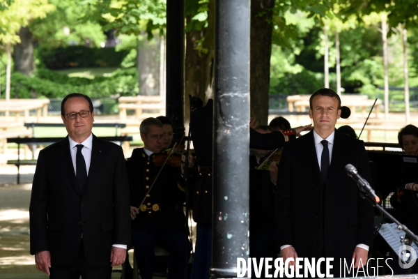 Emmanuel Macron et François Hollande assistent au XIIème journée des mémoires de la traite de l esclavage