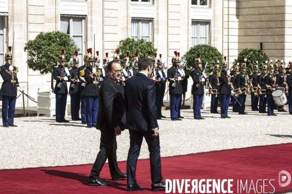 Passation de pouvoir entre François Hollande et Emmanuel Macron -14 Mai 2017