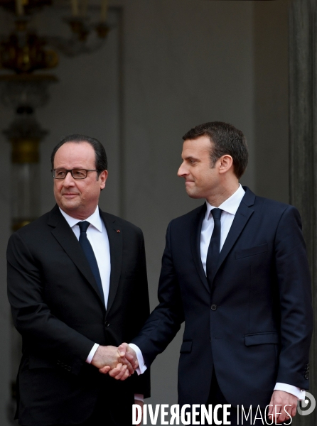 Passation de pouvoir entre François Hollande et Emmanuel Macron