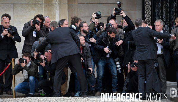 Passation de pouvoir entre François Hollande et Emmanuel Macron