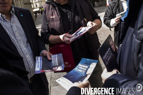 CP2017 : Distribution de tracts.