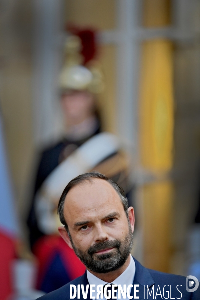 Passation de pouvoir entre bernard Cazeneuve et Edouard Philippe