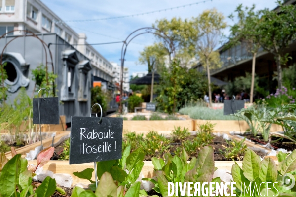 En voiture pour le Ground control ,urbanisme transitoire sur le site du futur quartier gare de Lyon Daumesnil