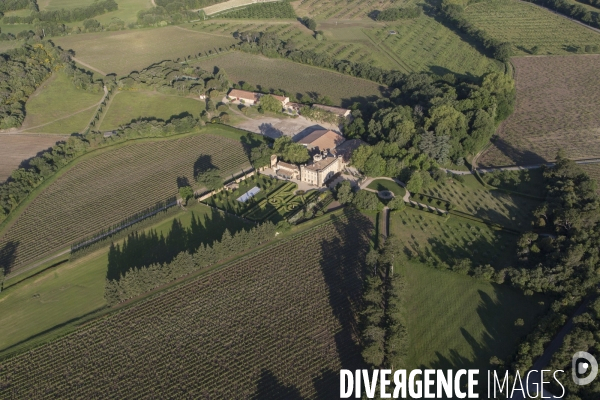 Vue aérienne de Rognes Venelles et du Puy-Sainte-Réparade