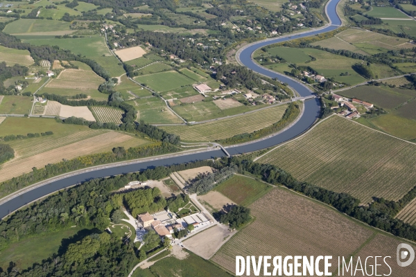 Vue aérienne de Rognes Venelles et du Puy-Sainte-Réparade