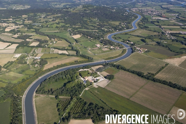 Vue aérienne de Rognes Venelles et du Puy-Sainte-Réparade