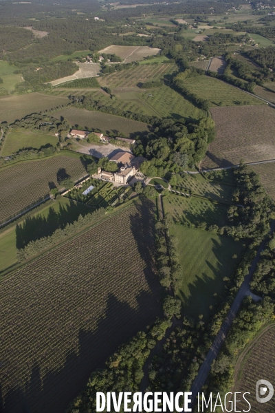 Vue aérienne de Rognes Venelles et du Puy-Sainte-Réparade