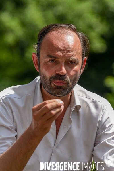 Edouard Philippe, accompagne Bruno Le Maire candidat en campagne pour les élections législatives
