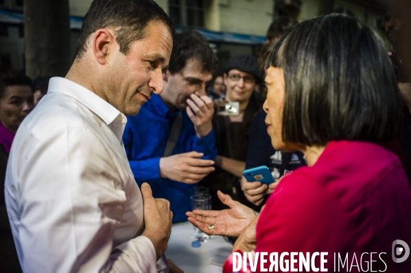 Cécile Duflot candidate aux législatives reçoit le soutien de Benoît Hamon.