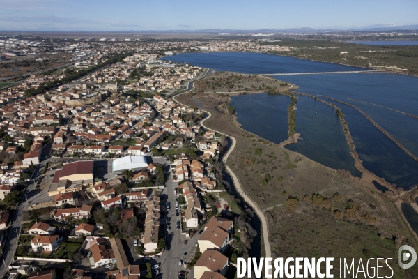Vue aérienne de Fos sur Mer et du GPMM