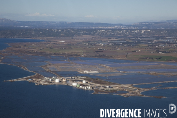 Vue aérienne de Fos sur Mer et du GPMM