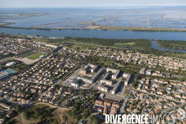 Vue aerienne de Port-Saint-Louis-du-Rhône