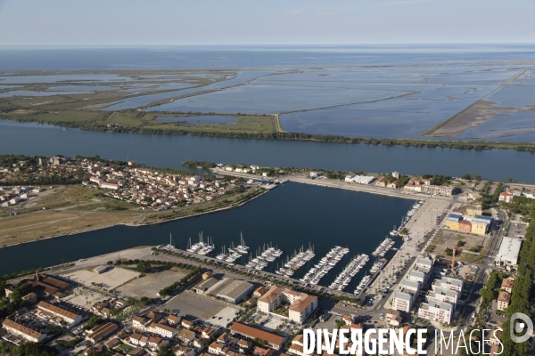 Vue aerienne de Port-Saint-Louis-du-Rhône