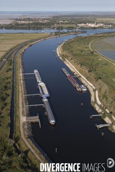 Vue aerienne de Port-Saint-Louis-du-Rhône