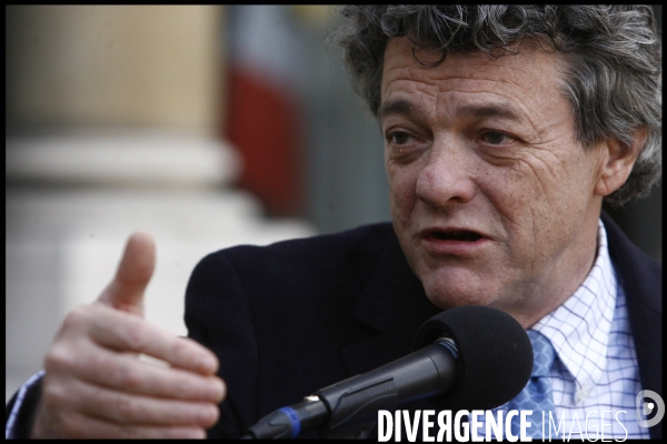 Nicolas sarkozy recoit les ong avant le sommet de copenhague