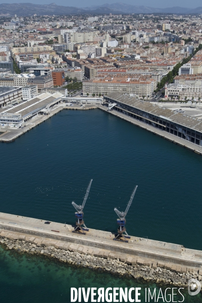 Vue aérienne de Marseille