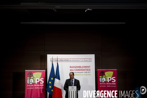 Le PS réunit ses candidats aux élections législatives.