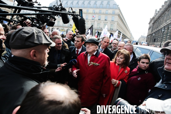 Defile du 1er Mai de Jean Marie Le Pen