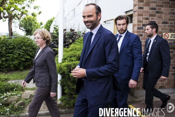 Edouard PHILIPPE et Muriel PENICAUD visitent l usine TELMA.