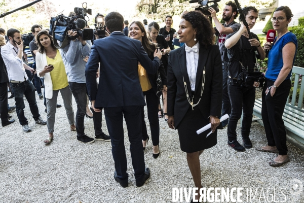 Accueil des députés à l assemblée nationale