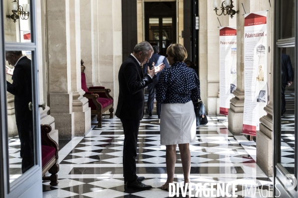 Accueil des députés à l assemblée nationale