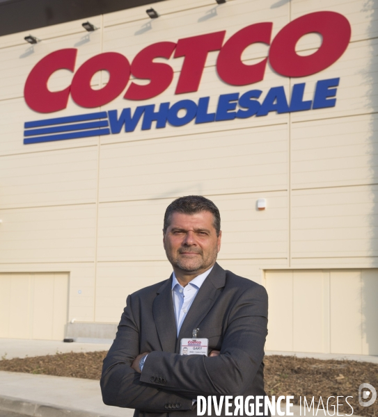 Costco ouvre son premier club-entrepot en france