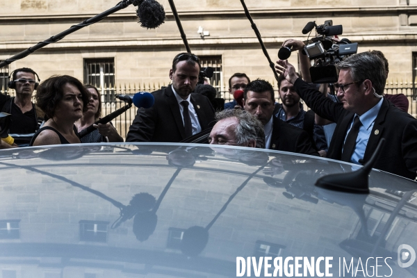 Accueil des députés à l assemblée nationale