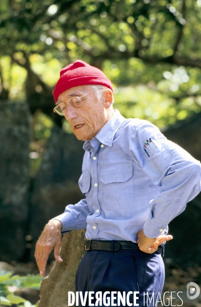 Jacques-yves cousteau