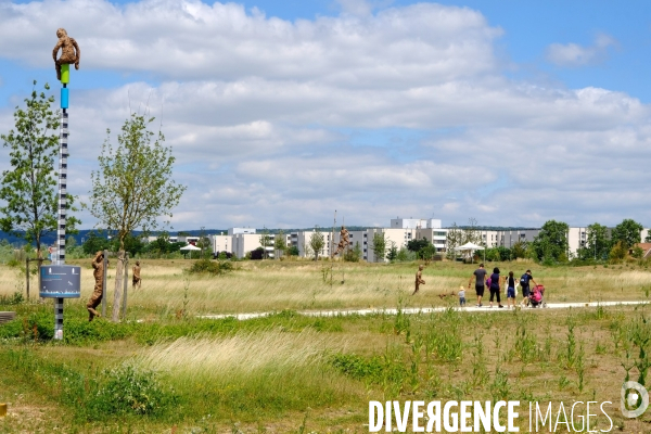 Le parc du peuple de l herbe  a Carrieres sous Poissy