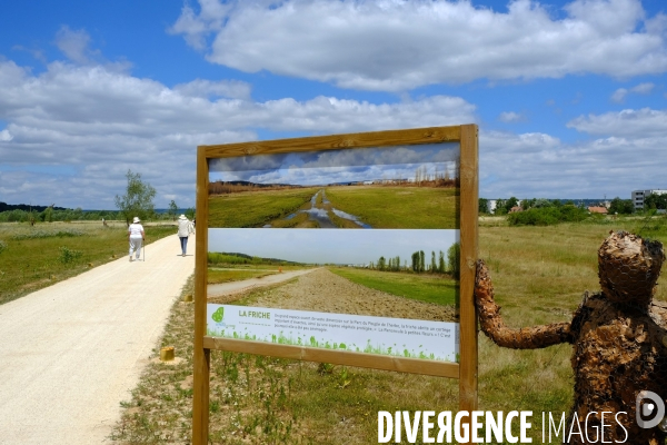 Le parc du peuple de l herbe a Carrieres sous Poissy