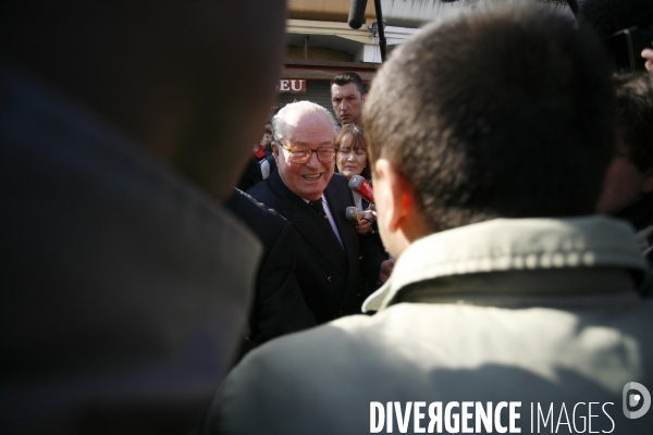 Jean Marie Le Pen en visite à Argenteuil