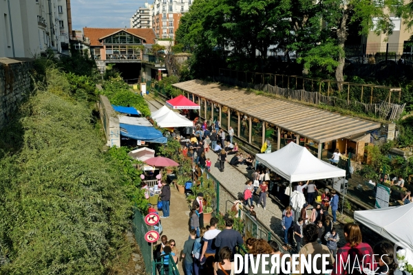 La fete aux jardins participatif du Ruisseau le long de la petite ceinture dans le 18 eme arrondissement