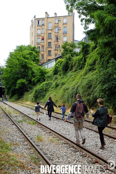 La fete aux jardins participatif du Ruisseau le long de la petite ceinture dans le 18 eme arrondissement