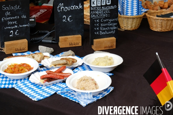 La fete aux jardins participatif du Ruisseau le long de la petite ceinture dans le 18 eme arrondissement