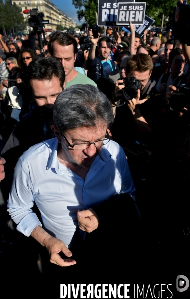 Rassemblement de la France insoumise place de la republique