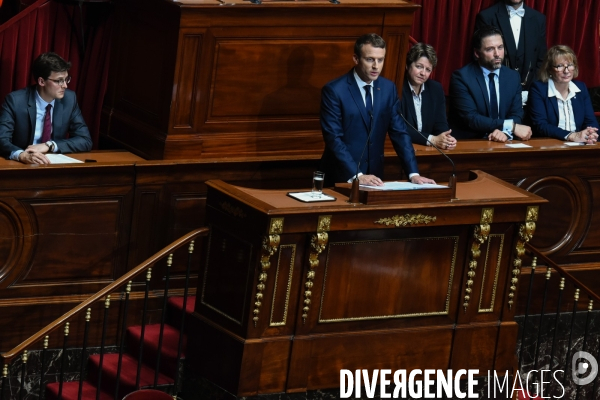 Emmanuel Macron devant le congrès à Versailles