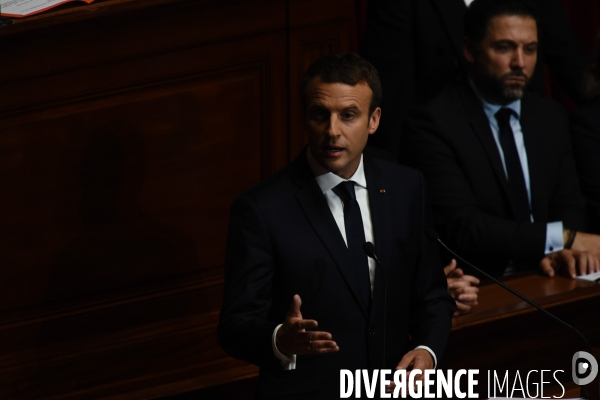 Emmanuel Macron devant le congrès à Versailles