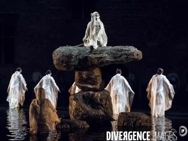 Festival d Avignon 2017 - Antigone de Satoshi Miyagi