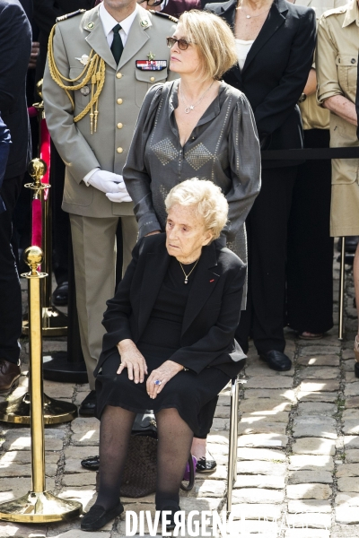 Cérémonie d hommage à Simone VEIL à l Hôtel National des Invalides