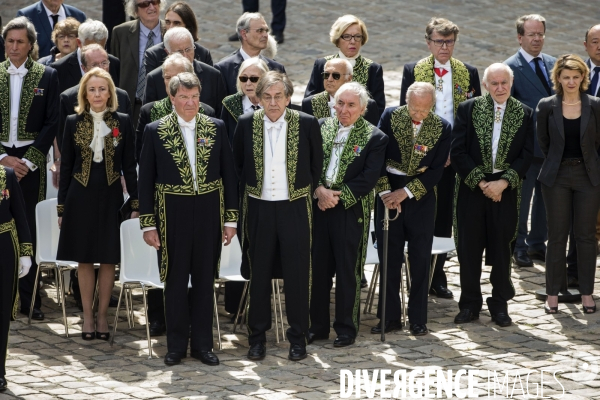 Cérémonie d hommage à Simone VEIL à l Hôtel National des Invalides