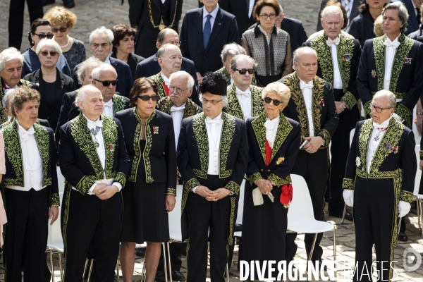 Cérémonie d hommage à Simone VEIL à l Hôtel National des Invalides