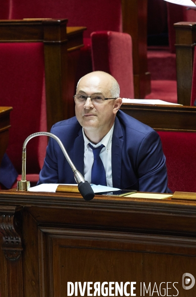 Examen de la  Loi travail à l Assemblée Nationale