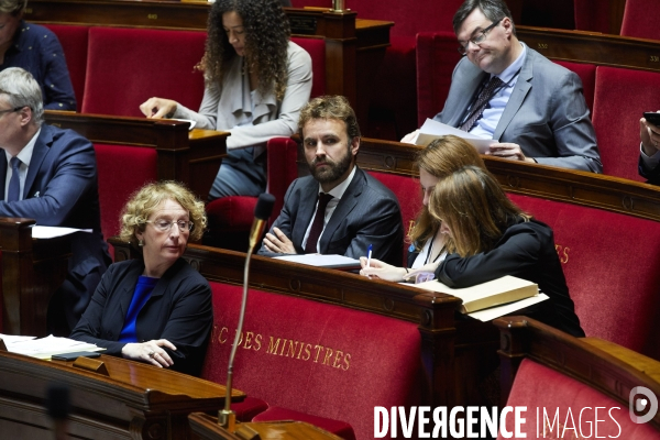 Examen de la  Loi travail à l Assemblée Nationale