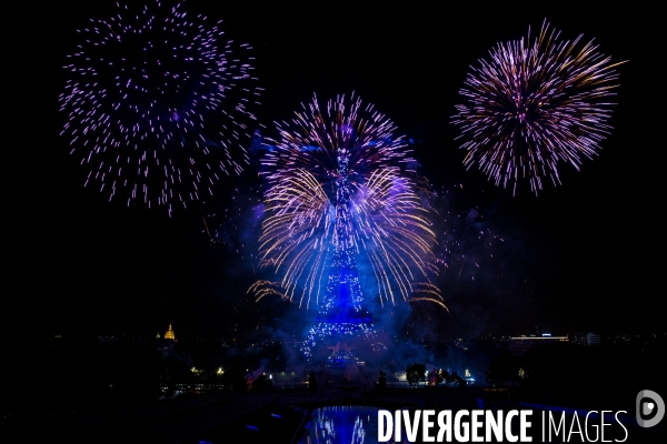 La tour Eiffel en voit de toutes les couleurs pour le 14 juillet