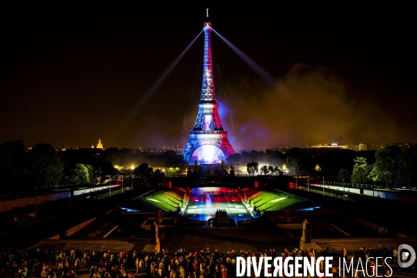 La tour Eiffel en voit de toutes les couleurs pour le 14 juillet