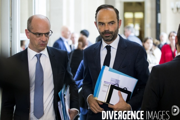 Séance de questions au gouvernement à l Assemblée Nationale