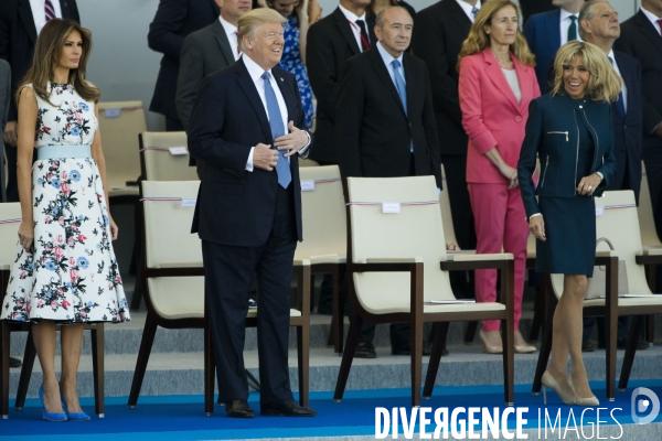 Défilé du 14 juillet sur les champs Elysées avec Emmanuel MACRON, son épouse Brigitte et Donald TRUMP et son épouse Mélania TRUMP. Défilé du 14 juillet 2017 en présence du président américain Donald TRUMP.